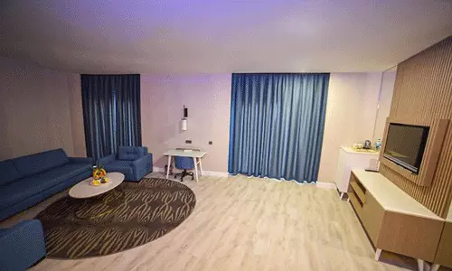 هتل رویال وینگز آنتالیا